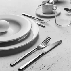 Amici tafelmes, Roestvrij staal