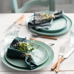 Bistrot mes, Teak wood