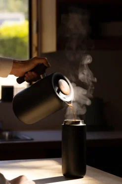 Clara koffiepers 70,9 cl, Matte black