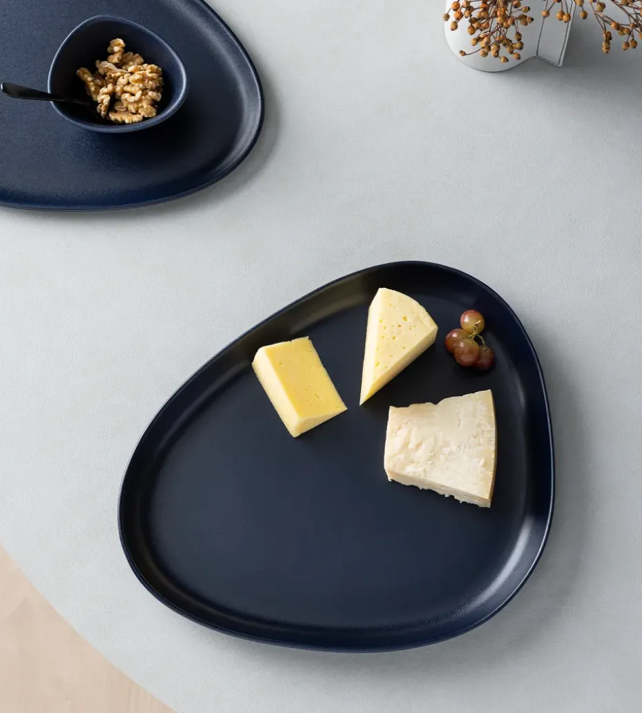 Curve Stoneware serveerschaal 30x35 cm, Navy blue