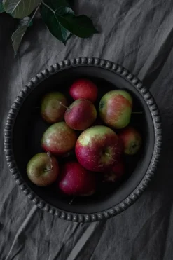 Daria kom Ø23 cm aardewerk, Ink black