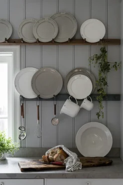 Ernst sauslepel met houten handvat, Donkerbruin