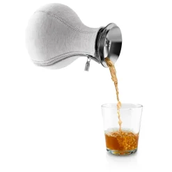 Eva Solo theemaker met hoes, lichtgrijs