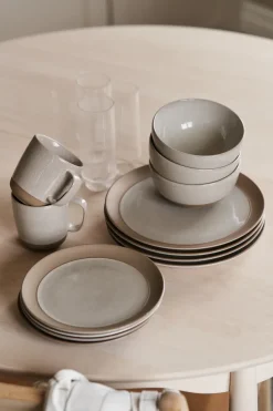 Fossil bordje Ø21 cm, Beige