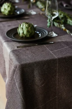 Geometric tafelkleed 147x250 cm, Bruin-wit