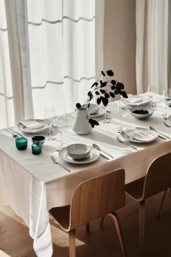 Geometric tafelkleed 147x250 cm, Wit