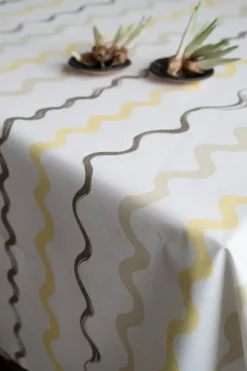 Gestreept tafelzeil, White-yellow