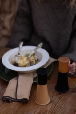 Gurken zout- en pepermolen klein 2 delen, Zwart-bruin