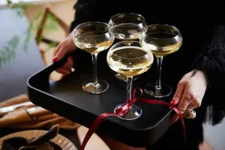 Hanna dienblad, Zwart