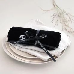 Hardanger bestekrol voor dessertbestek, Zwart