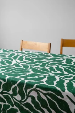 Leaves borsduk 149x250 cm, Greeb