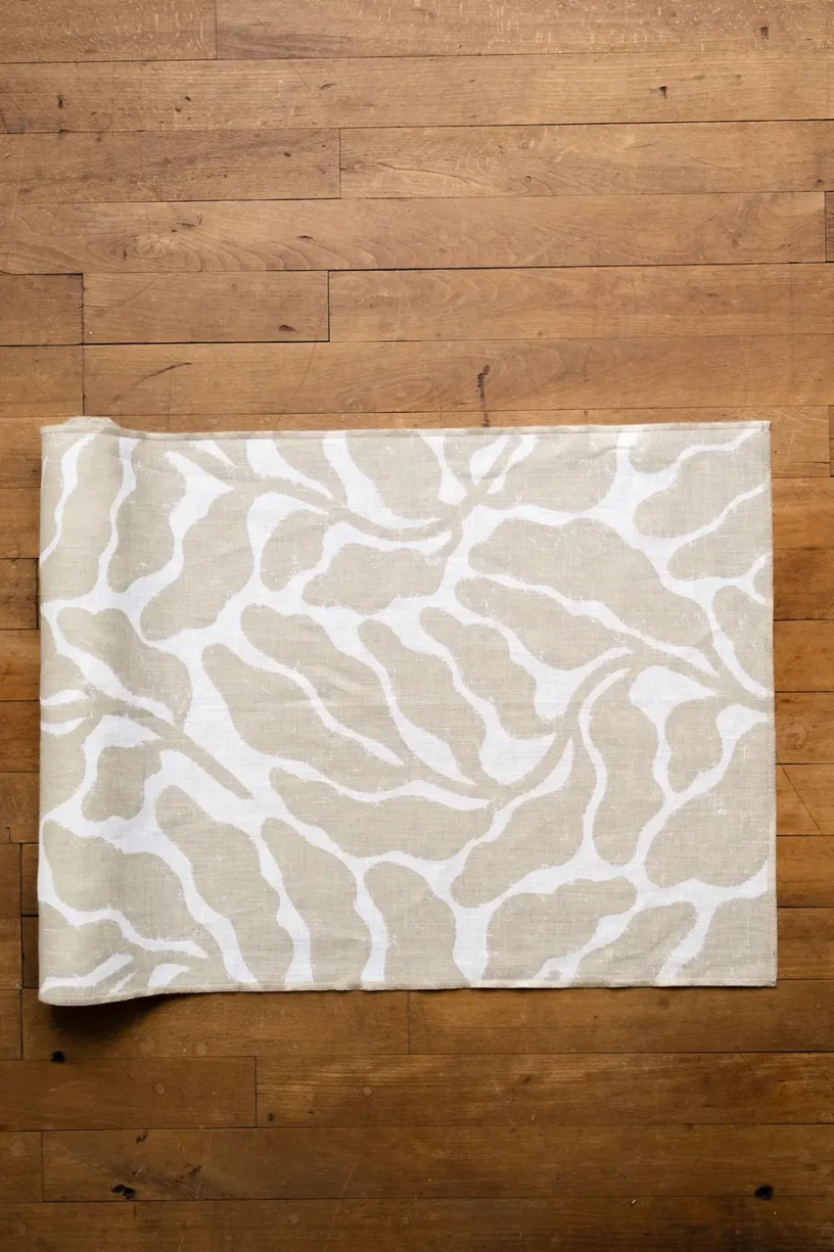 Leaves loper 45x180 cm, Sand