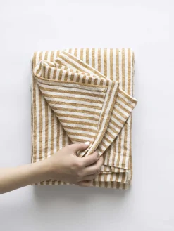 Leon tafelkleed 145x270 cm, Kruid