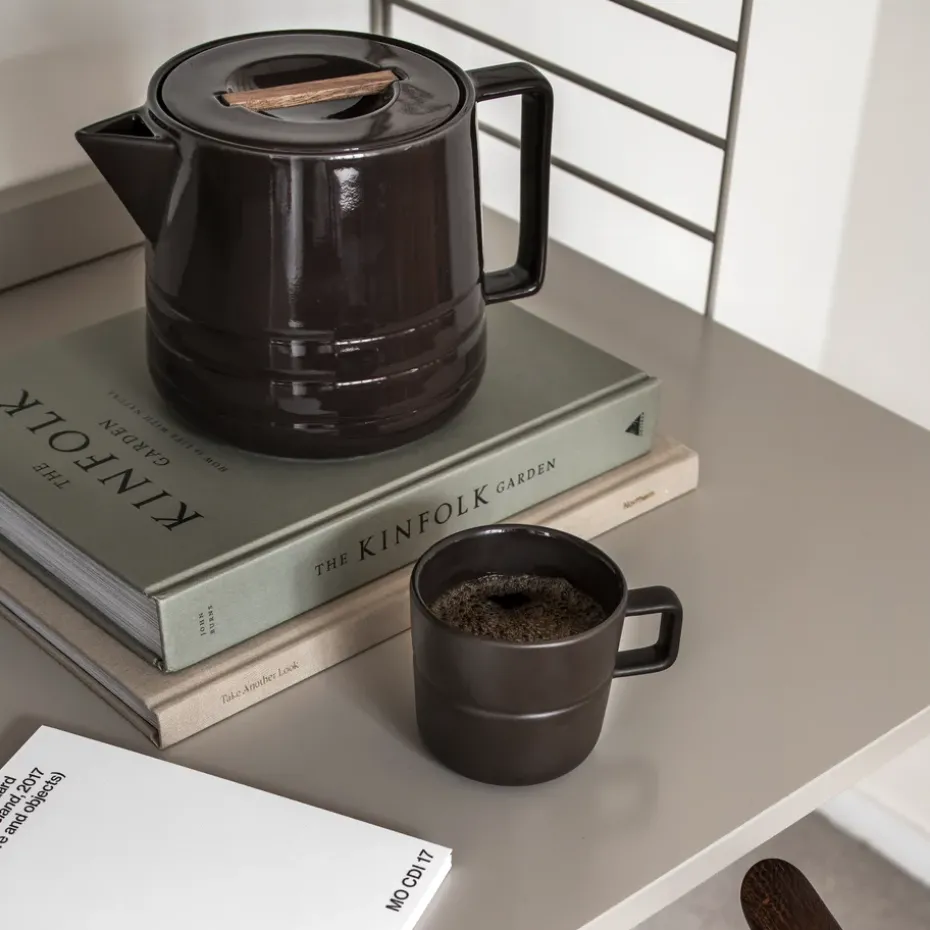 Lines theepot 1,5 liter, bruin