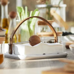 Nature servethouder, Eikenhout