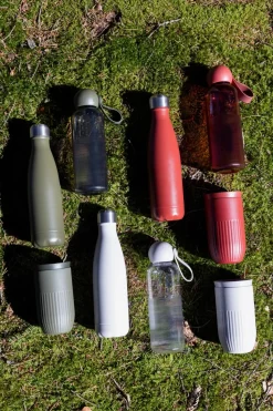 Nils stalen fles 50 cl, Rood Pantone