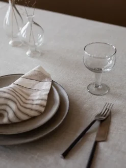 Noah linnenservet 50x50 cm, Beige streep