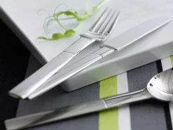 Nobel tafelvork, Roestvrij staal