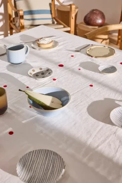 Nori tafelkleed 140x260 cm, White-cherry red