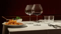 Orrefors x Björn Frantzén rode wijnglazen 2-pack, 107 cl