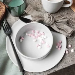 Raw bord Ø23 cm., Arctic white