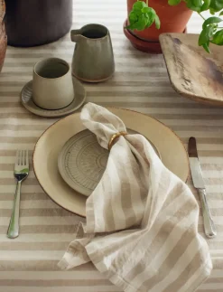 Riviera tafellaken 145x250 cm, Zand