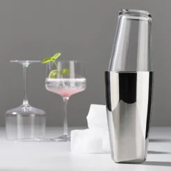 Rocks Boston shaker, Polished steel