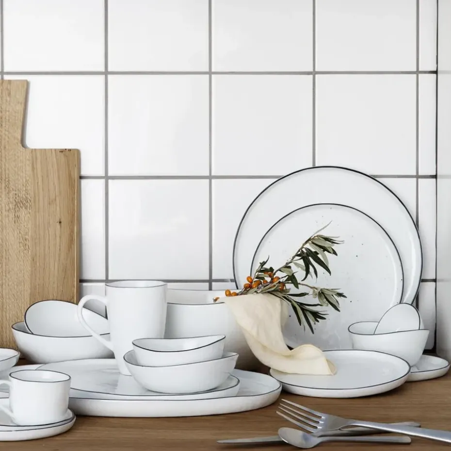 Salt bord zonder stippen, Ø 28 cm.