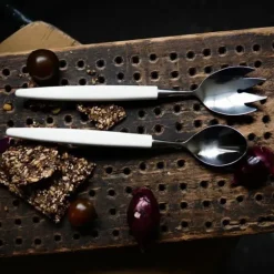 Skaugum saladebestek, Pure White