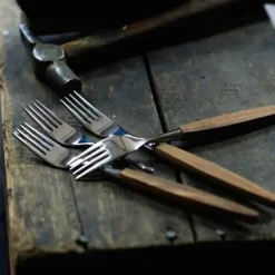 Skaugum vork, Ecco Teak