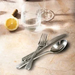 Skye Bright vork, Roestvrij staal