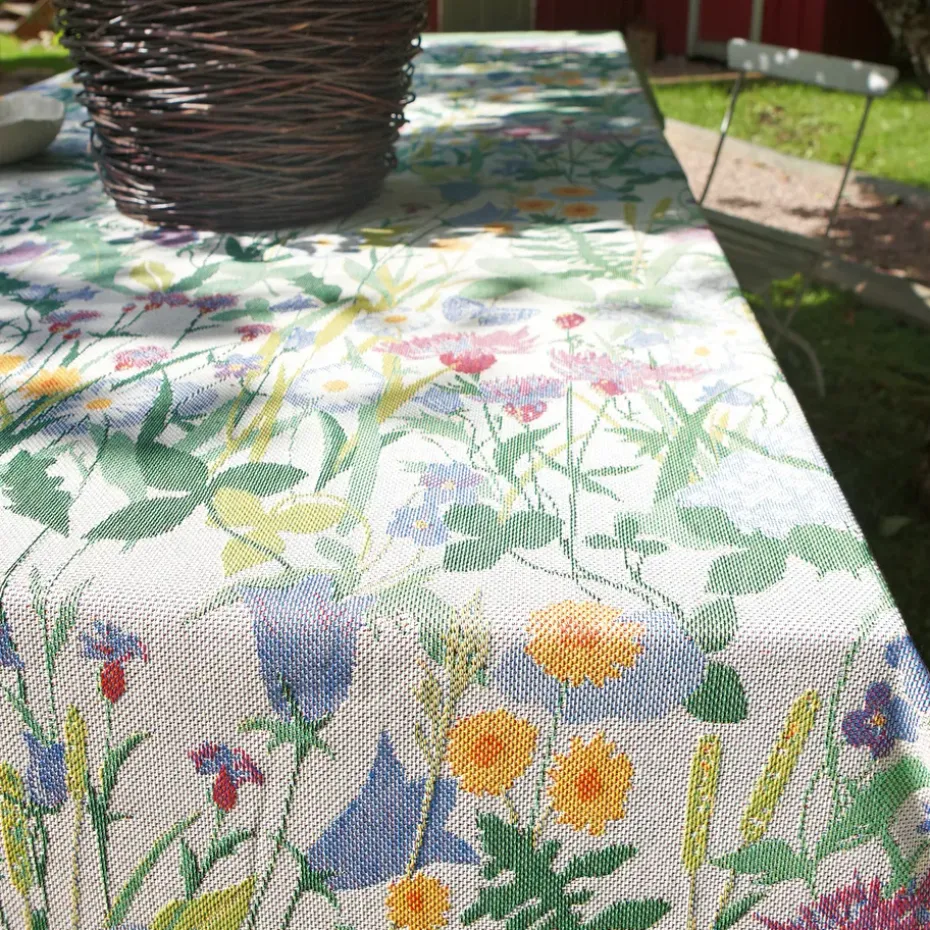 Sommartid tafelkleed, 145x145 cm