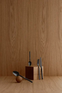 Stella eetlepel, Zwart