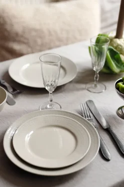 Swedish Grace bord Ø27 cm, Haver