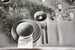 Swedish Grace bord Ø27 cm, Mist (grijs)