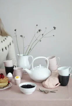 Swedish Grace theepot, snow (wit)