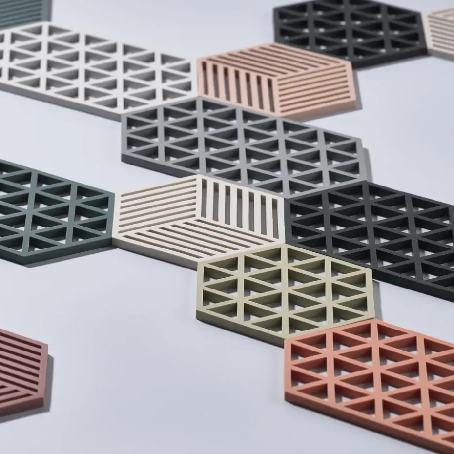 Triangle pannenonderzetter, cool grey (koelgrijs)