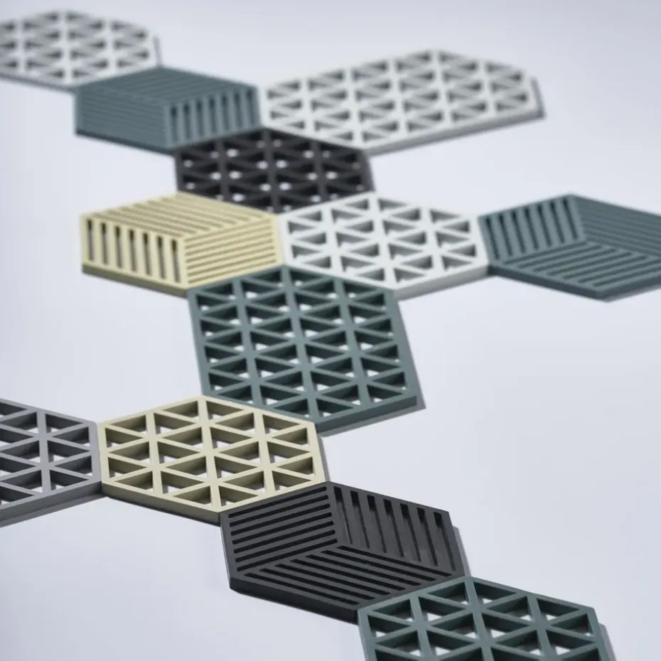 Triangle pannenonderzetter, cool grey (koelgrijs)