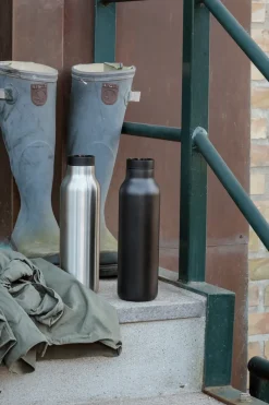 Urban thermosfles 0,7 L, Zwart