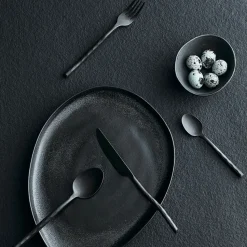 Uta bestekset 16-delig, Matt black