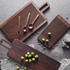 Yami tapasplankje 15x49 cm, Bruin